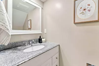 201 Ada Ave #6, Mountain View, CA 94043 - Photo 14