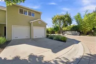 201 Ada Ave, Mountain View, CA 94043 - Photo 36
