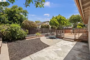 36294 Darvon St, Newark, CA 94560 - Photo 24