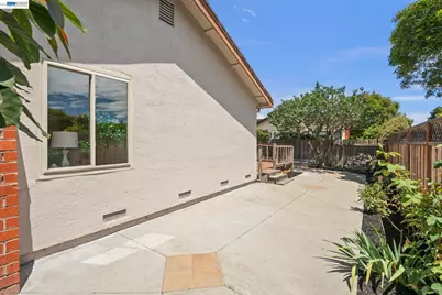36294 Darvon St, Newark, CA 94560 - Photo 20