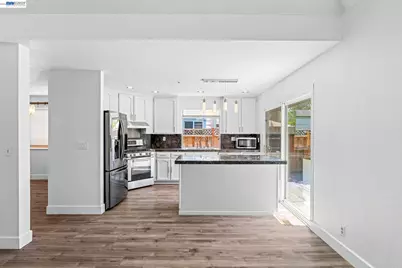 1059 Bellflower St, Livermore, CA 94551 - Photo 8