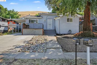 212 Wellington, Concord, CA 94520 - Photo 1