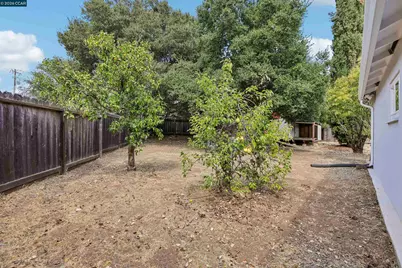 1156 Francine Ct, Concord, CA 94518 - Photo 40