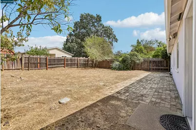 1156 Francine Ct, Concord, CA 94518 - Photo 36