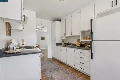 1156 Francine Ct, Concord, CA 94518 - Photo 16