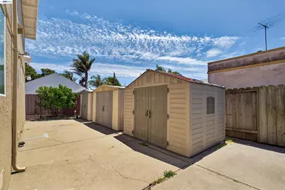 2318 Lowell Avenue, Richmond, CA 94804 - Photo 70