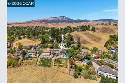 385 Paraiso Dr, Danville, CA 94526 - Photo 70