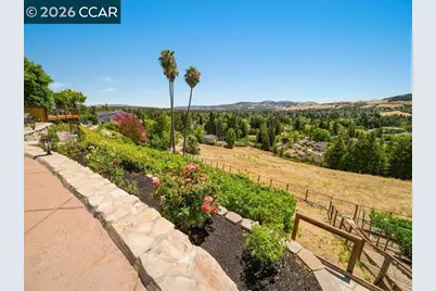 385 Paraiso Dr, Danville, CA 94526 - Photo 58