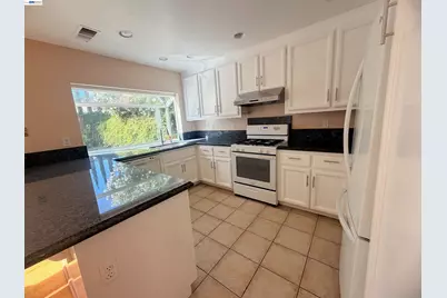 436 Orchard View Ave, Martinez, CA 94553 - Photo 6