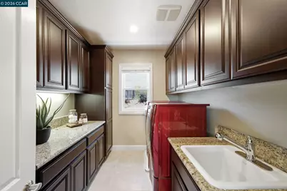 3309 Ashbourne Cir, San Ramon, CA 94583 - Photo 30