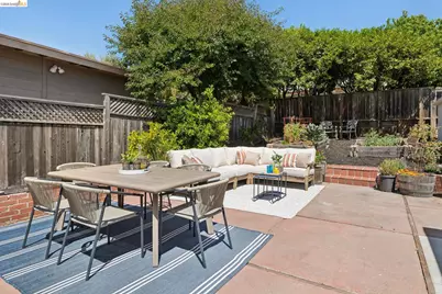 2332 Mono Ave, El Cerrito, CA 94530 - Photo 36