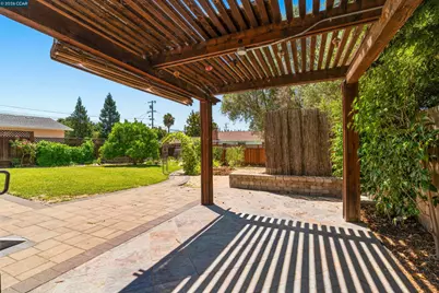 3644 Walnut Ave, Concord, CA 94519 - Photo 24