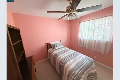 1615 Thornwood Dr, Concord, CA 94521 - Photo 20