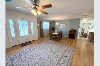 1615 Thornwood Dr, Concord, CA 94521 - Photo 4