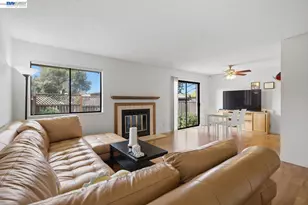 1701 Calais Ct, Fairview, CA 94541 - Photo 6