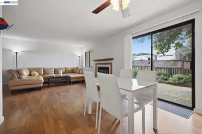 1701 Calais Ct, Fairview, CA 94541 - Photo 14