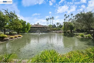430 Civic Dr #208, Walnut Creek, CA 94596 - Photo 6