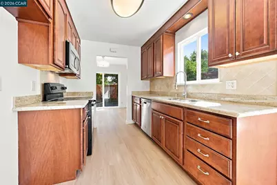 6861 Brighton Drive, Dublin, CA 94568 - Photo 12