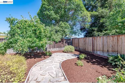 1457 Tulip Way, Livermore, CA 94551 - Photo 36