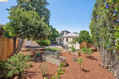 1133 Walnut Street, Berkeley, CA 94707 - Photo 54