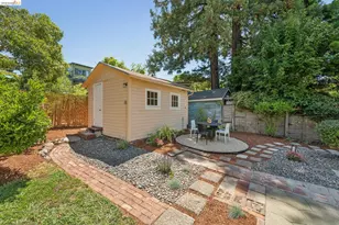 1133 Walnut St, Berkeley, CA 94707 - Photo 58