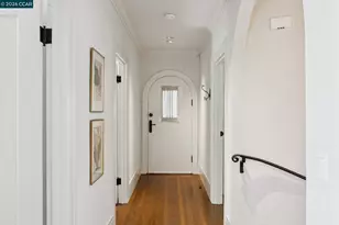 2388 Vine St, Berkeley, CA 94708 - Photo 6