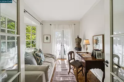 2388 Vine St, Berkeley, CA 94708 - Photo 30