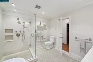 2388 Vine St, Berkeley, CA 94708 - Photo 36