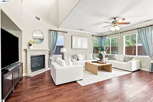 1352 Halifax Way, San Ramon, CA 94582 - Photo 6