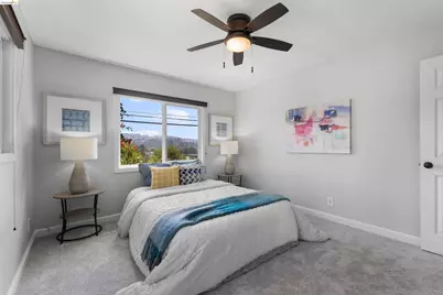 8019 Sterling Dr, Oakland, CA 94605 - Photo 44