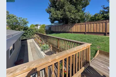 818 Galvin Dr, El Cerrito, CA 94530 - Photo 40
