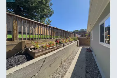 818 Galvin Dr, El Cerrito, CA 94530 - Photo 30