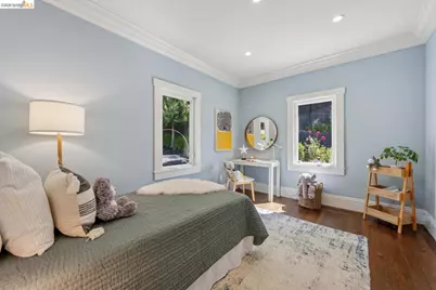 5224 Golden Gate Ave, Oakland, CA 94618 - Photo 18