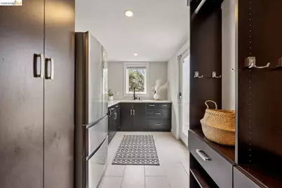 5224 Golden Gate Ave, Oakland, CA 94618 - Photo 26