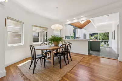 456 62nd St, Oakland, CA 94609 - Photo 12
