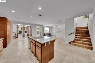 6391 Crystal Springs Cir, Discovery Bay, CA 94505 - Photo 18