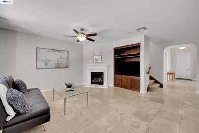 6391 Crystal Springs Cir, Discovery Bay, CA 94505 - Photo 4