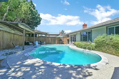 513 Gerard Dr, Lodi, CA 95242 - Photo 26