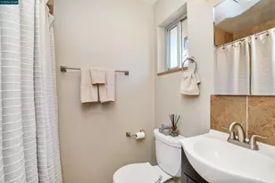 513 Gerard Dr, Lodi, CA 95242 - Photo 12