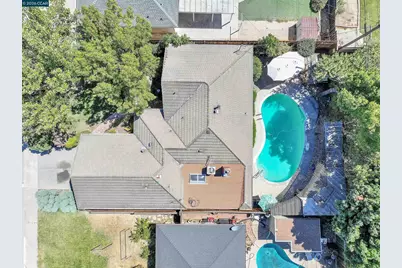 513 Gerard Dr, Lodi, CA 95242 - Photo 28
