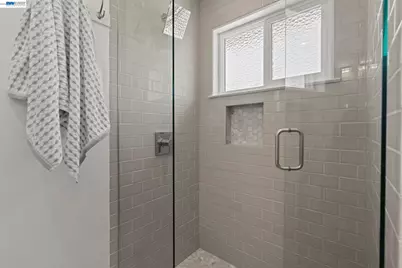 2162 Lakewood Ct, San Jose, CA 95132 - Photo 20