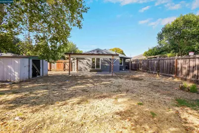 2150 5th Ave, Concord, CA 94518 - Photo 38