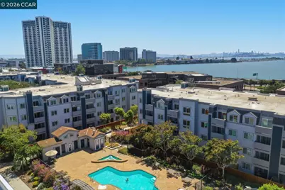 6400 Christie Ave #2214, Emeryville, CA 94608 - Photo 2