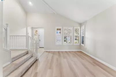 2652 Crescent Way, Discovery Bay, CA 94505 - Photo 8
