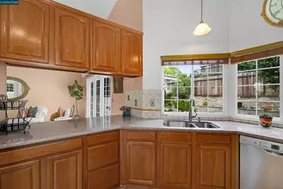 1220 Fascination Cir, Richmond, CA 94803 - Photo 28