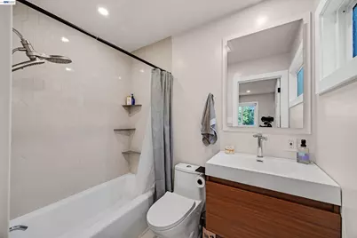 1330 Hillcrest, Livermore, CA 94550 - Photo 24