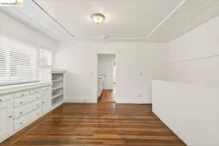 1070 Aileen St, Oakland, CA 94608 - Photo 16