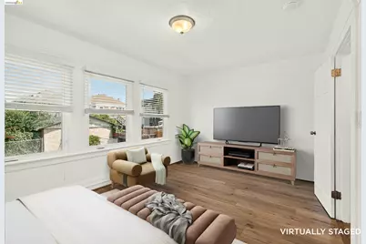 1070 Aileen St, Oakland, CA 94608 - Photo 22