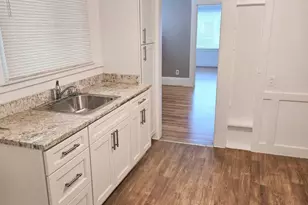 1070 Aileen St, Oakland, CA 94608 - Photo 40