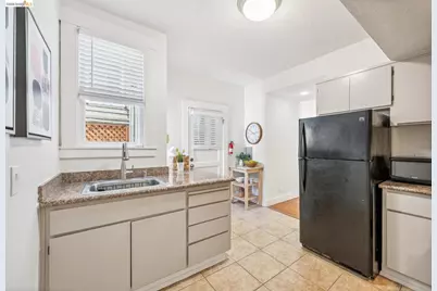 1767 Euclid Ave #2, Berkeley, CA 94709 - Photo 14